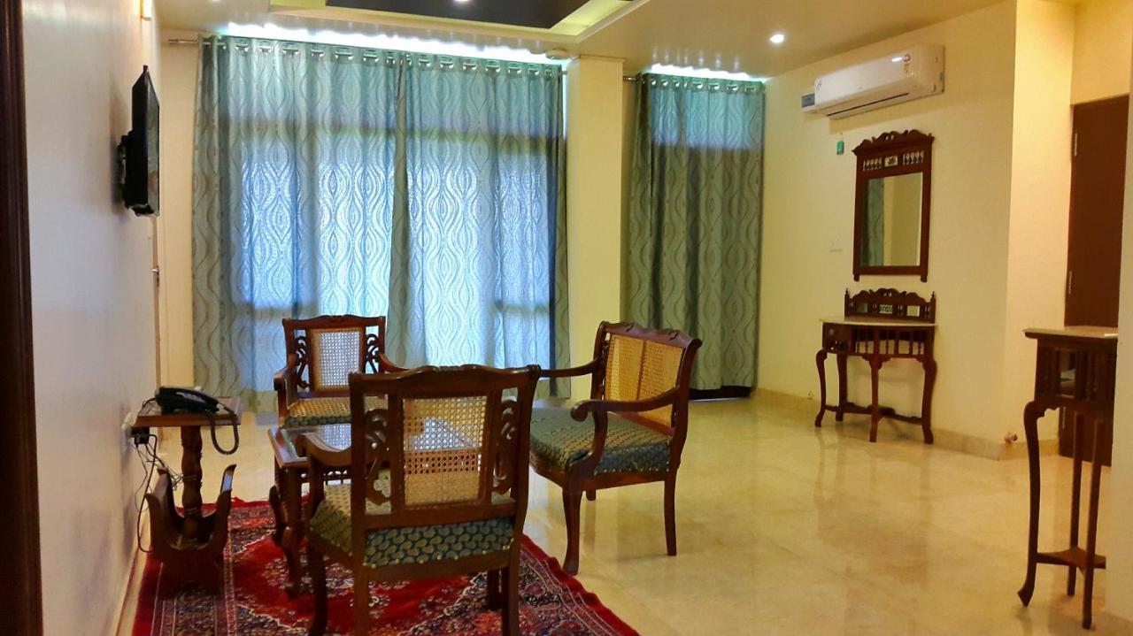 Raj Regency Hotell Jaipur Exteriör bild