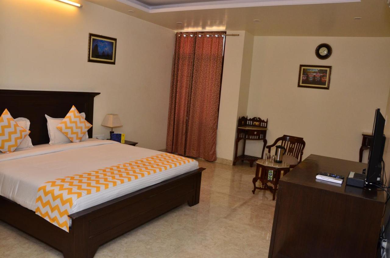 Raj Regency Hotell Jaipur Exteriör bild