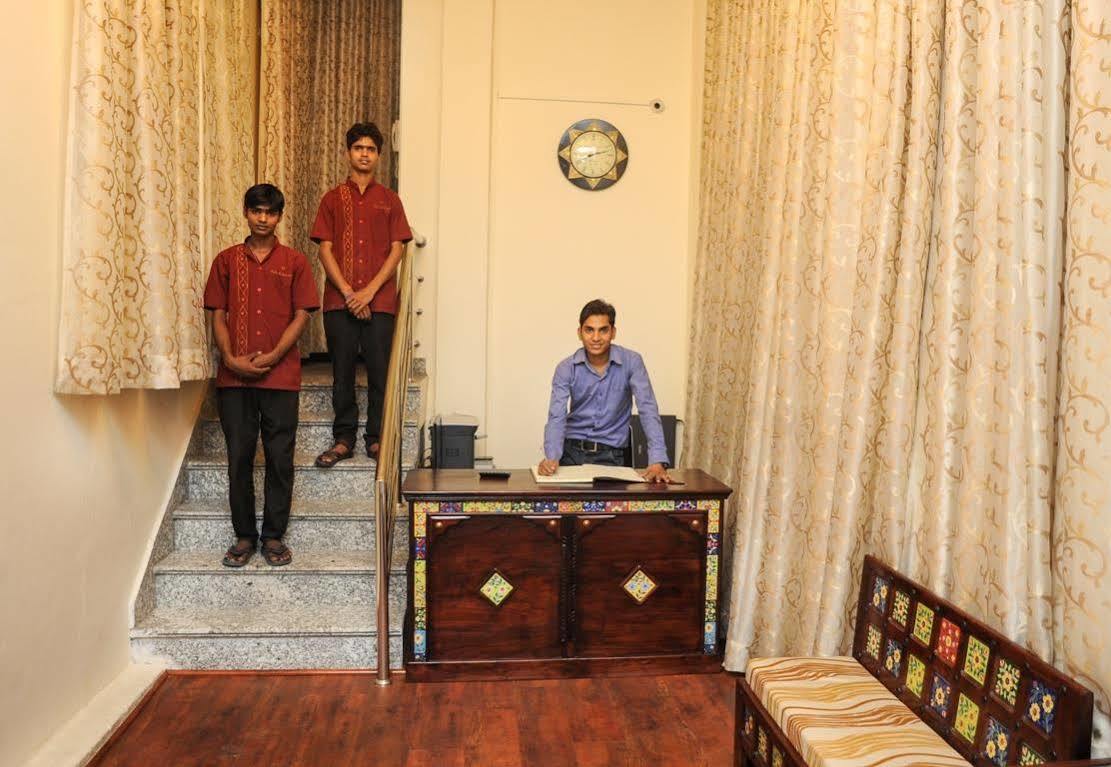 Raj Regency Hotell Jaipur Exteriör bild