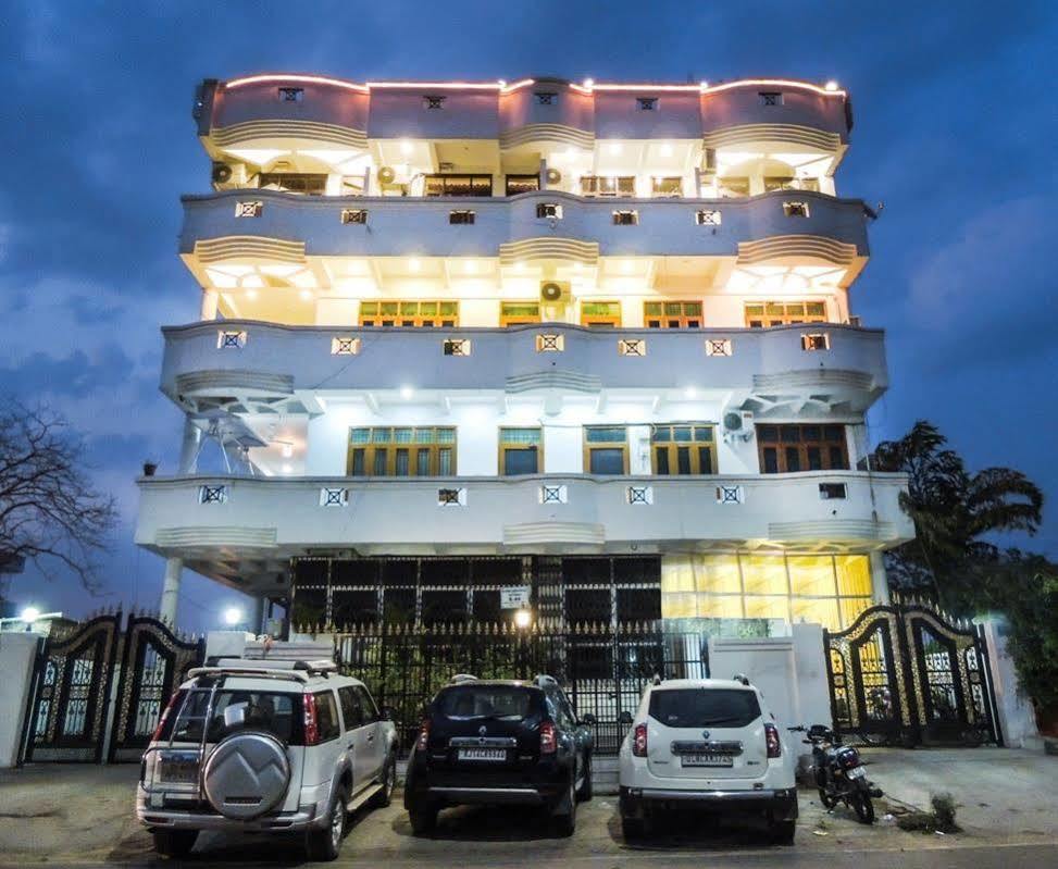 Raj Regency Hotell Jaipur Exteriör bild