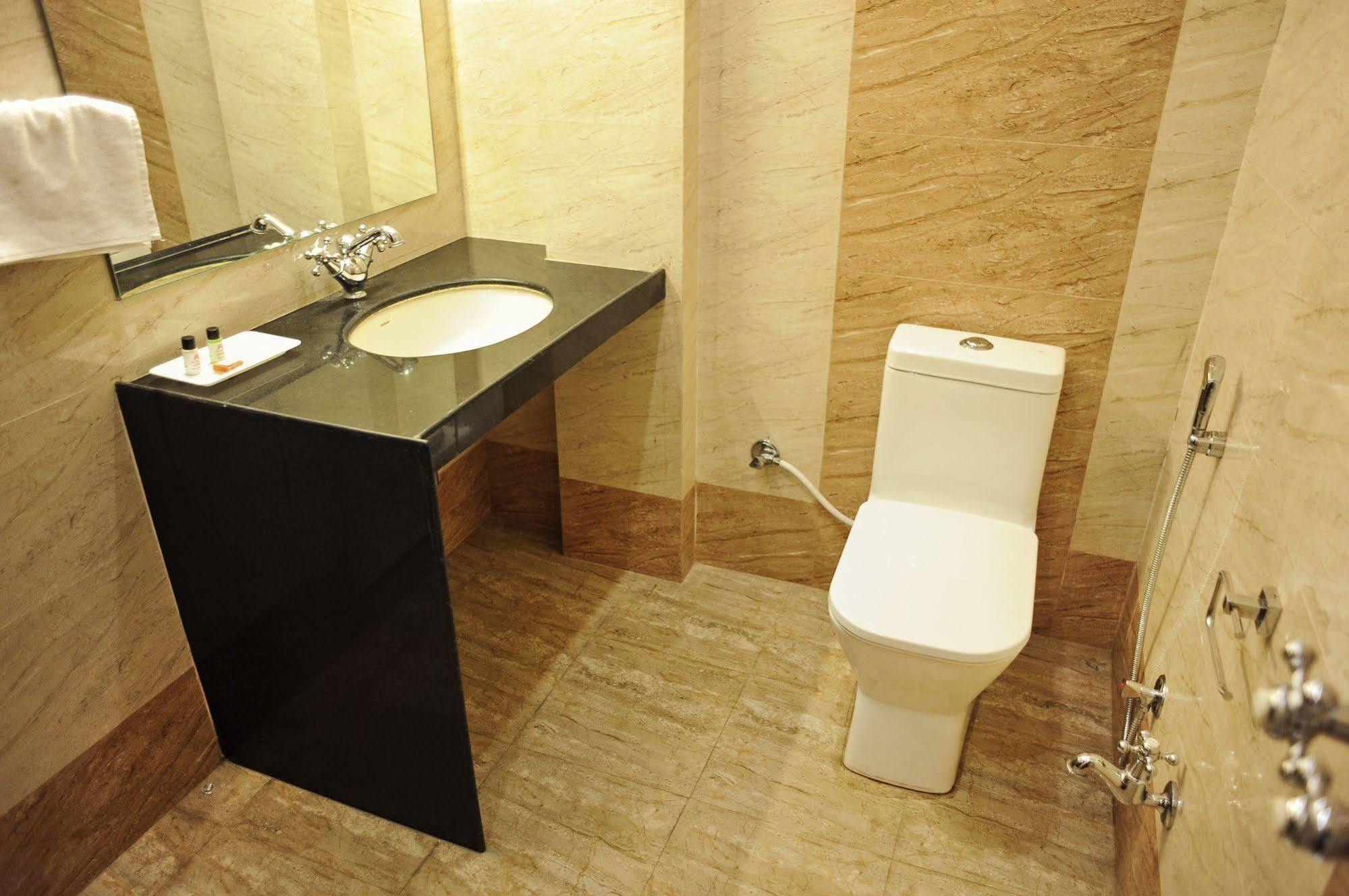 Raj Regency Hotell Jaipur Exteriör bild